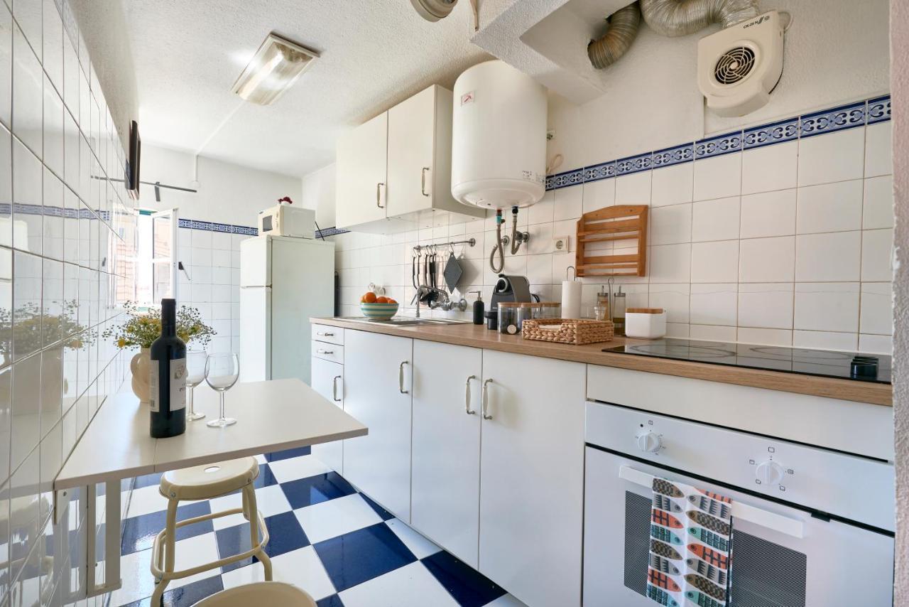 ליסבון Light Filled Apartment Near Chiado, By Timecooler מראה חיצוני תמונה